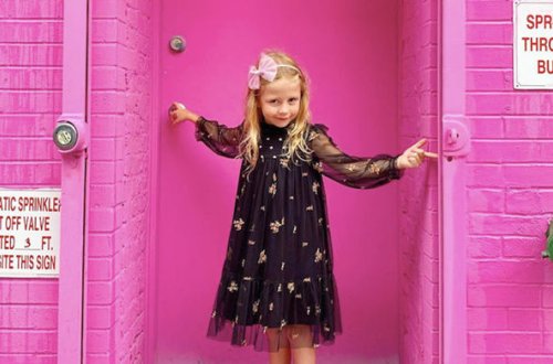 Beş yaşlı qız ayda 500 min dollar qazanır