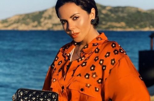 Настя Каменских показала фигуру в бикини – ФОТО