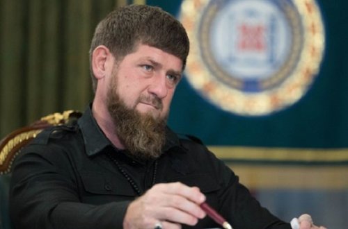 Кадыров потребовал найти поющего 