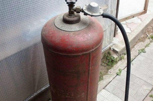 Samuxda qaz balonu partladı: qadın şoka düşdü