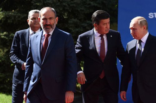 Putin İrəvana niyə gedib: Paşinyan üçün sürprizlər