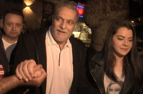 235 gün xəstəxanada yatan Erbil yeni sevgilisi ilə - FOTO