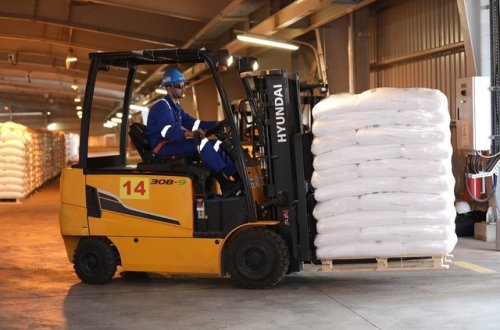 SOCAR: Daxili bazarda karbamidi idxal qiymətindən daha aşağı qiymətə təqdim edirik