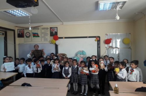 67 saylı orta məktəbdə Heyvanları Müdafiə Günü ilə bağlı maraqlı tədbir keçirilib - VİDEO+FOTOLAR