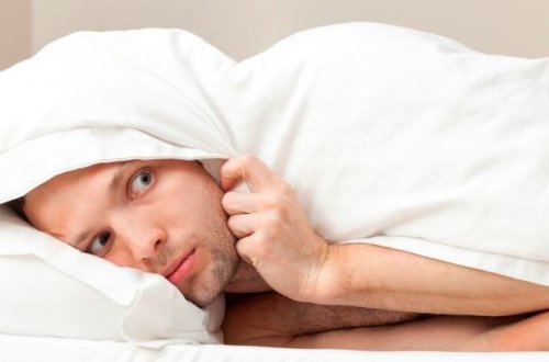 Sevgilisinin həyat yoldaşından gizlənmək istəyən kişi həbs olundu