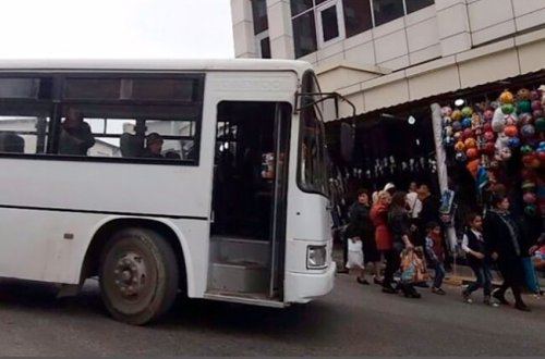 Bakıda avtobus sürücüsü heroin qəbul edib, piyadanı vurub öldürdü