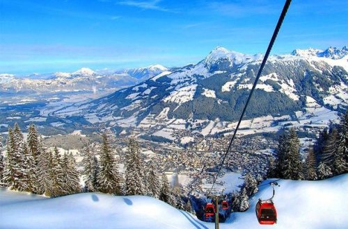 В Австрии мужчина из ревности убил бывшую и ее семью