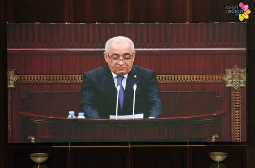 Yeni Baş nazir Əli Əsədovun Milli Məclisdən FOTOLARI