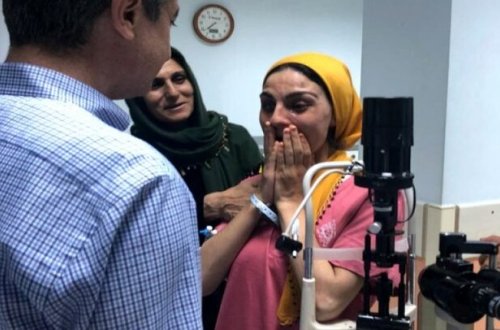 21 yaşlı qıza göz nəql edildi: 