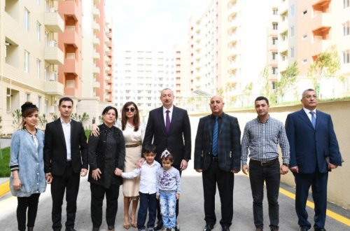 Ильхам Алиев и Мехрибан Алиева приняли приглашение семьи шехидов на свадьбу