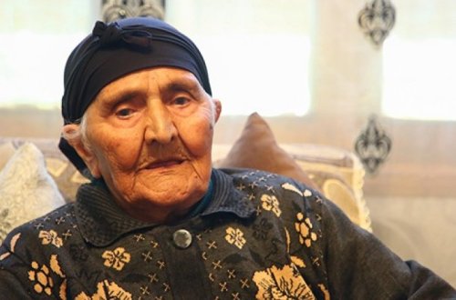 Один день со 123-летней бабушкой из Нефтчалы - ФОТО/ВИДЕО