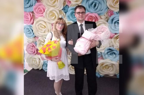 Уроженцы Баку назвали новорожденную дочь Россией