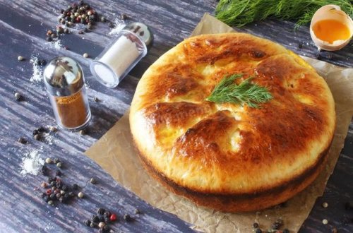 Гость на свадьбе съел пирог и умер - ФОТО