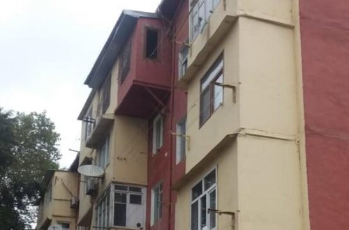 Gecəyarısı bir məhəllədə 2 MÜƏMMALI HADİSƏ: 22 yaşlı gənc özünü binadan atdı, ardınca... - FOTOLAR