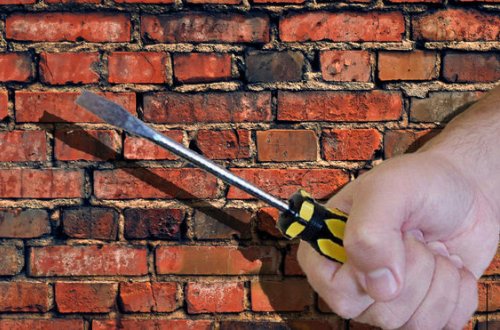 Çoxuşaqlı ailənin dramı - Xəstə ataya qulluq etməyən bacı-qardaşını xəstəxanalıq etdi