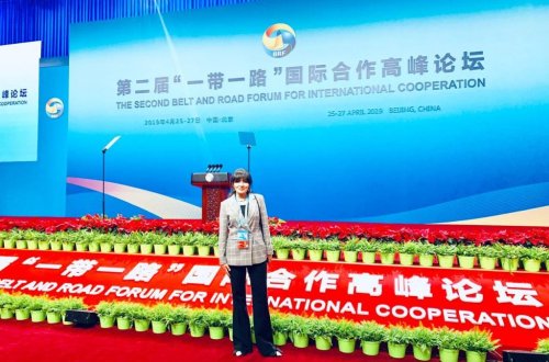 İpək Yolu ölkələrindən gənc sahibkarlar Çində bir araya gəlir.