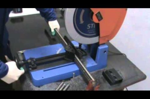 Bakıda orta məktəbdə dəmirkəsən mişar ustanın sifətini kəsdi