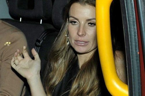 Məşhur futbolçunun xanımı sərxoş yaxalandı - FOTO