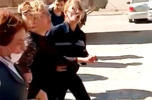 Bakıda özünü öldürmək istəyən qadın belə xilas edildi - ANBAAN VİDEO