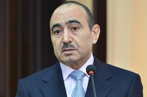 Əli Həsənov geniş məqalə ilə çıxış etdi: 5 Tezis… (TAM MƏTN)