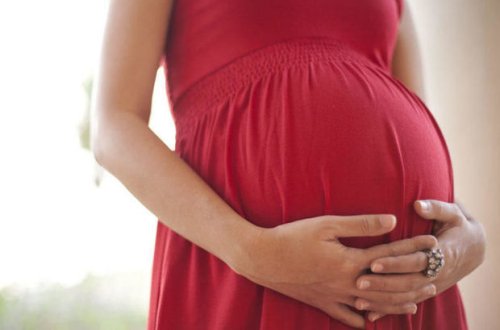 16-летняя жительница Шекинского района забеременела