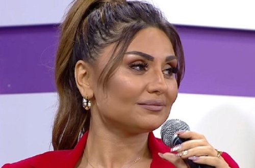 Şəbnəm efirdə mahnının sözlərini unutdu