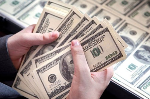 Ötən ay 13 min dollar oğurladı, bu ay tutuldu