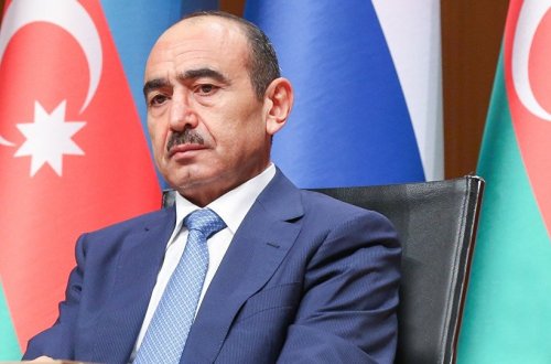 Prezidentin köməkçisi yazdı: 