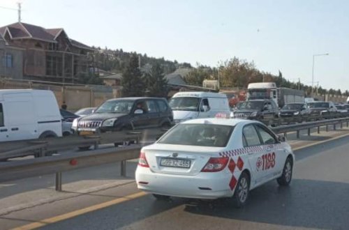 Bakı-Sumqayıt yolunda hərəkət “iflic” vəziyyətə düşdü — FOTO