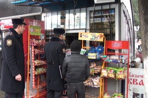 Yetkinlik yaşına çatmayanlara tütün məmulatı satan şəxs cərimələnib