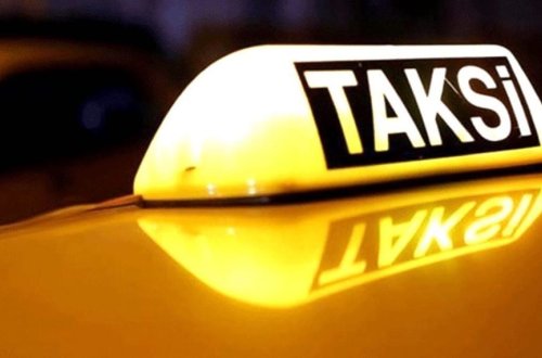 Bakıda taksi sürücüsünü döyüb pulunu və telefonunu aldılar - VİDEO