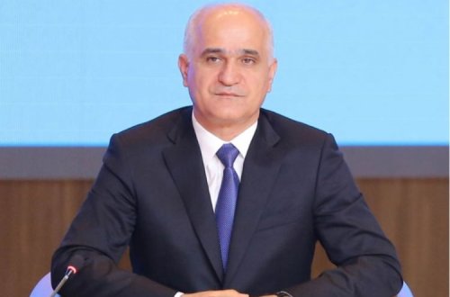 Baş nazirin yeni müavininin NEÇƏ YAŞI VAR?