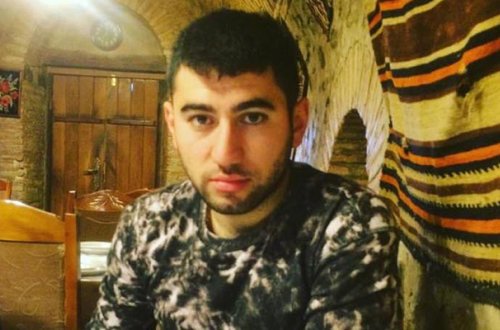 “Dedi ki, Muradı möhkəm döyün, zərbələr ona yox, cinə dəyir”