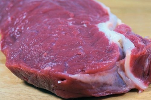 Ученые сделали искусственное мясо максимально похожим на настоящий стейк