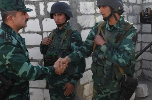 Начальник ГПС Азербайджана проверил состояние боевых пунктов на госгранице с Арменией