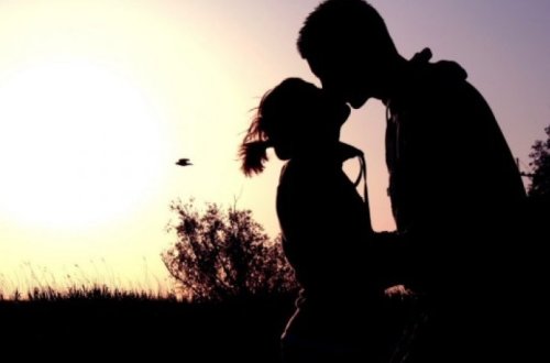 Поцелуй на улице привел к драке и убийству