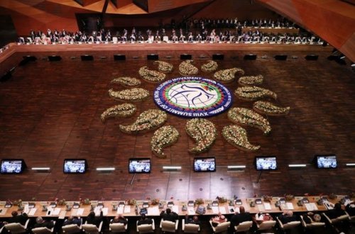 Qoşulmama Hərəkatının Zirvə Görüşü işini ümumi debatlarla davam etdirir