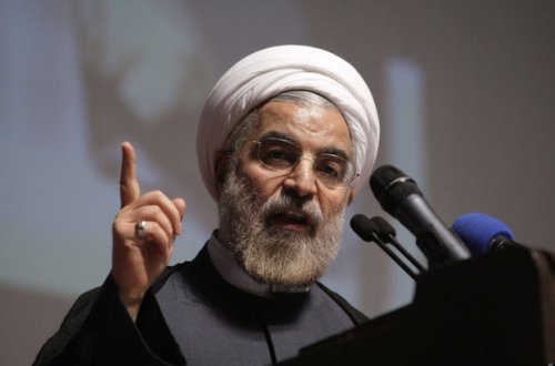 Ruhani: Beynəlxalq hüquq pozulur və müxtəlif ölkələrin daxili işlərinə qarışılır