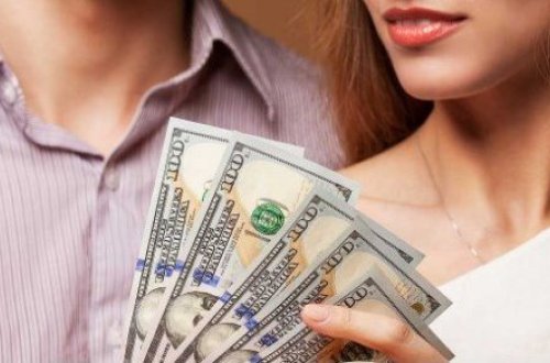 “Varlı kişini evinə gətirmək üçün 10 min dollar ödədi” - Tanınmış teleaparıcıdan ŞOK İDDİA -VİDEO