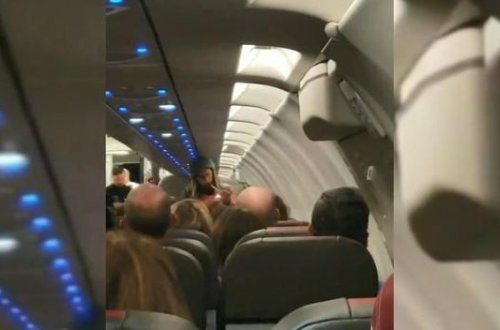 В России из-за азербайджанца экстренно сел 