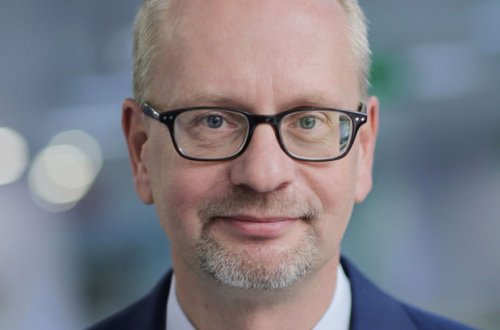 “Nar” müştərilərin ehtiyaclarına cavab verən məhsullar təqdim etməkdədir