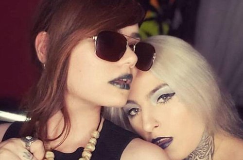 18+ film ulduzu MMA döyüşçüsü oldu, ilk döyüşdə döyüldü - FOTO