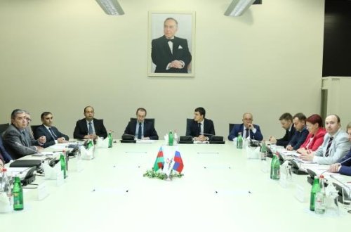 İşgüzar görüş keçirilib