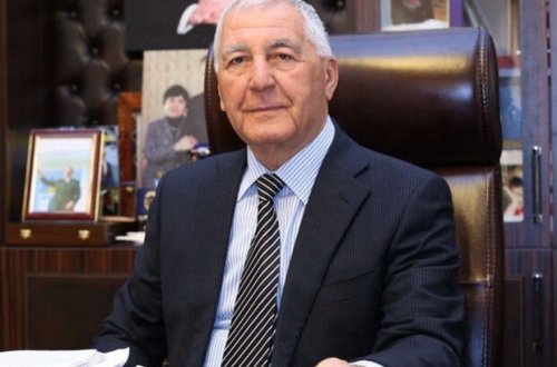 Azərbaycanda 81 yaşlı icra başçısı istefa verir?