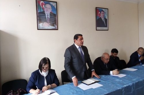 Sağlam gələcəyə doğru