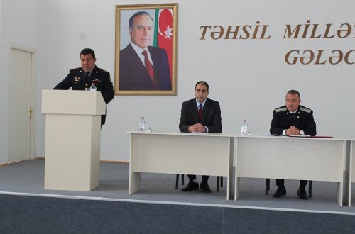 Şəkidə hüquq-mühafizə orqanlarını əməkdaşları gəncləri maarifləndirib