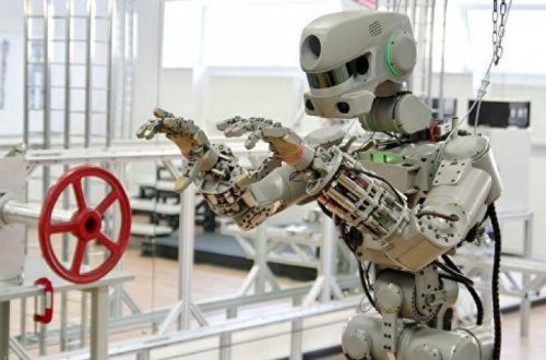 Азербайджан вошел в десятку лучших в конкурсе по робототехнике