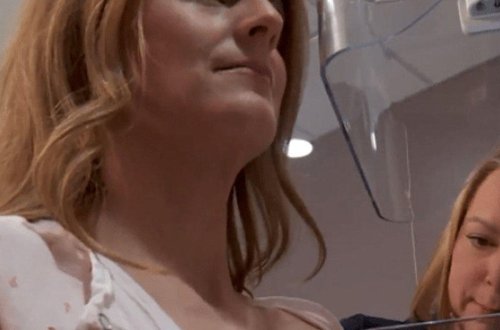 Aparıcı canlı yayımda sinə xərçəngi olduğunu öyrəndi, hönkürdü - VİDEO - FOTO