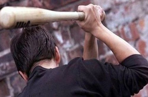 Goranboyda icra nümayəndəsi kənd sakinini döydü