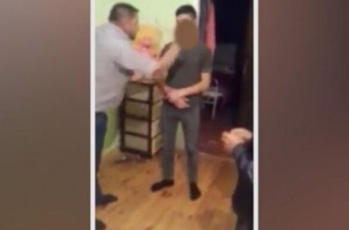 Videosu çəkilib, sosial şəbəkədə yayılan gənclə bağlı açıqlama: Qonşunu söyübmüş